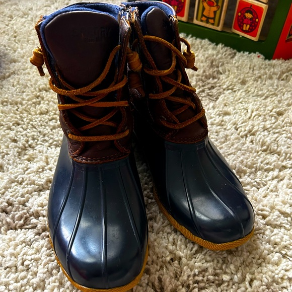 Women’s Sperry rain boots in excellent condition! - Picture 1 of 7